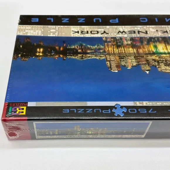 Buffalo Games New York City Panoramic Puzzle 750 Piece Twin Towers Skyline 2000
